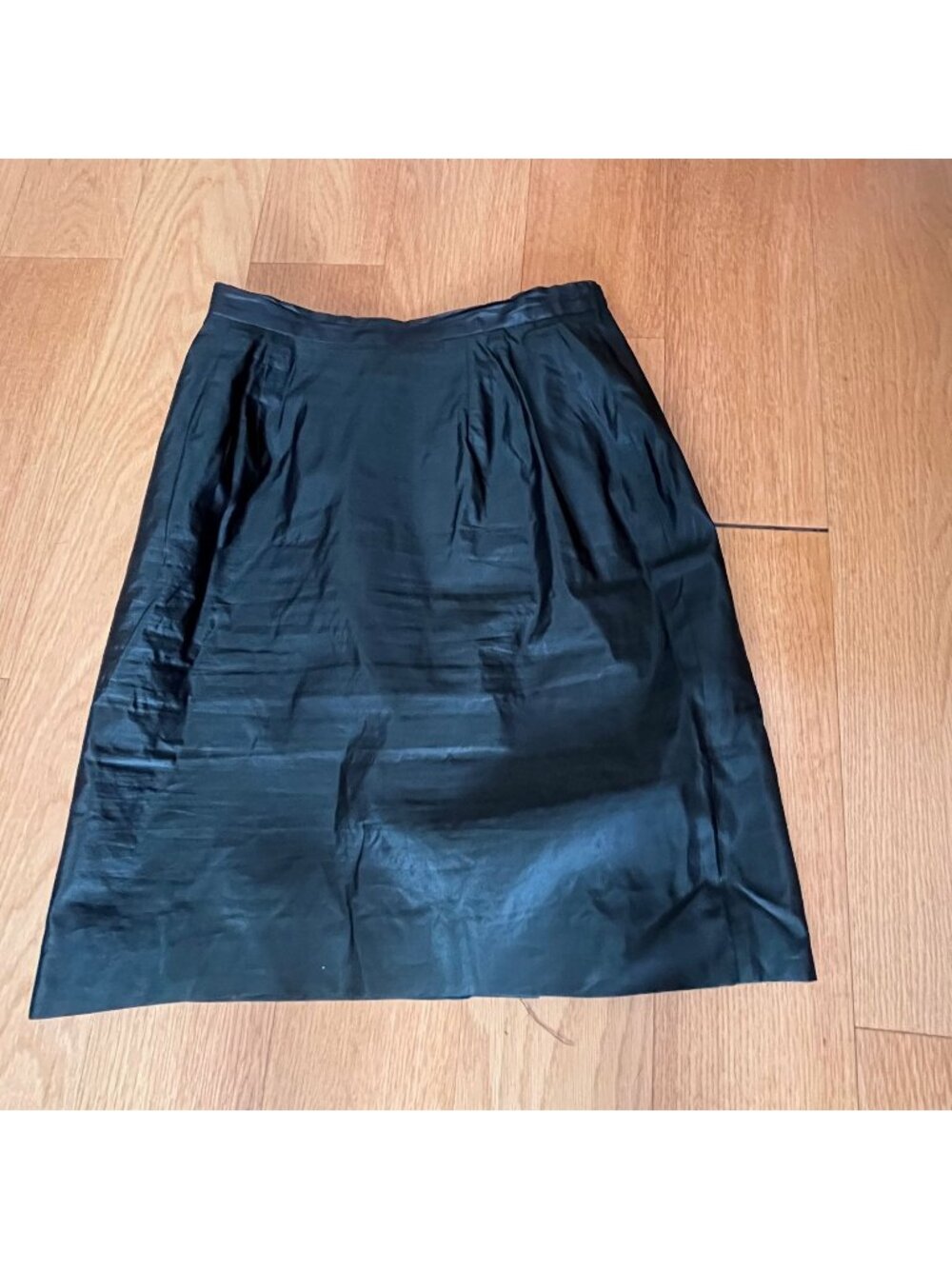 VTG J. PETERMAN COMPANY  Forest‎ Green Silk Skirt Size 6